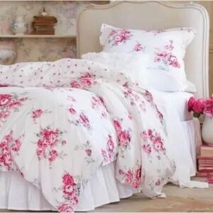 Rachel Ashwell Simply Shabby Chic  Rose White 2 Shans 100% Cotton